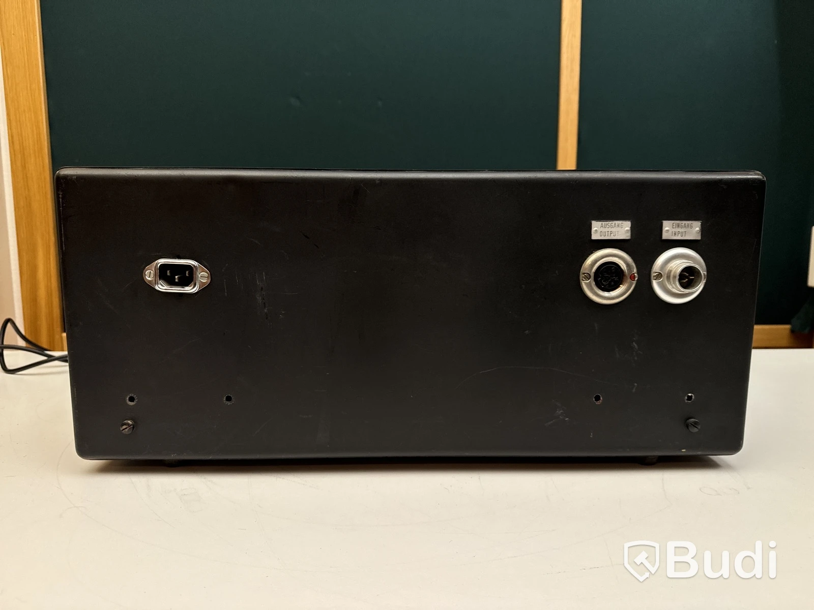 Equalizer - Klein and Hummel UE-100