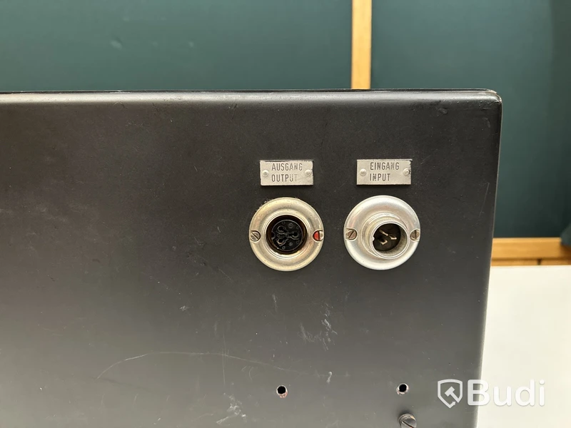 Equalizer - Klein and Hummel UE-100