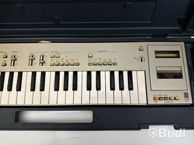 Keyboard - Yamaha PortaSound mp-1