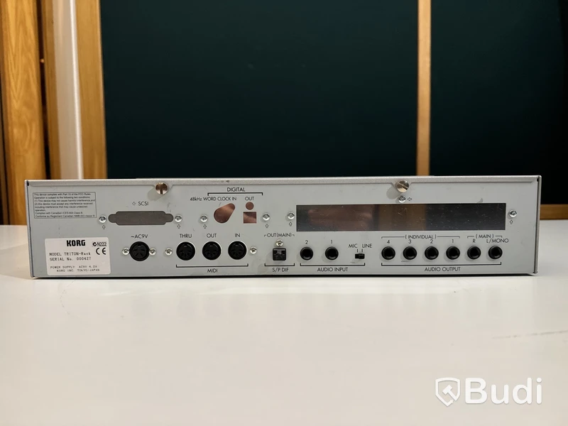 Synthesizer - Korg Triton Rack