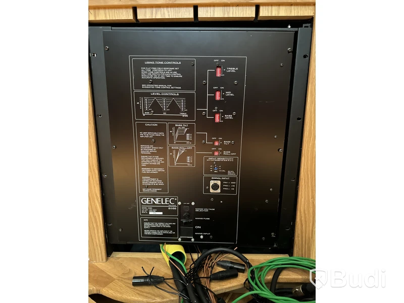 Studiomonitorer - Genelec 1038A OBS! Baslåda ingår ej!