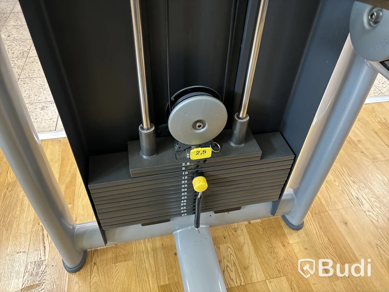 Shoulder Press, TechnoGym