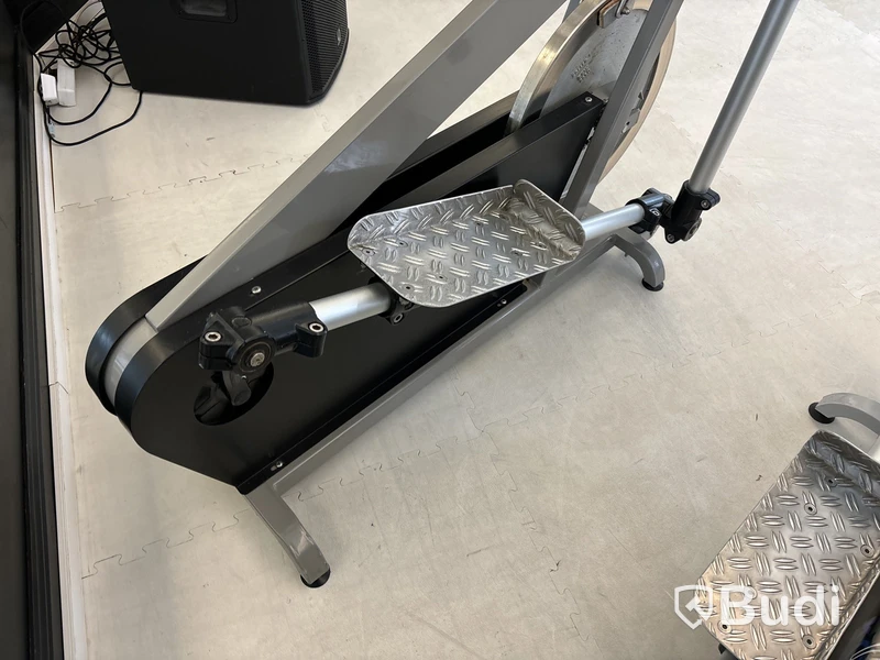 2 st Crosstrainer
