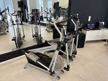 2 st Crosstrainer 