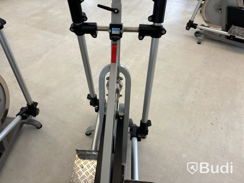 2 st Crosstrainer