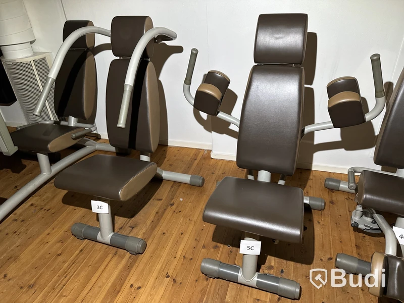 9 st Gymmaskiner Technogym