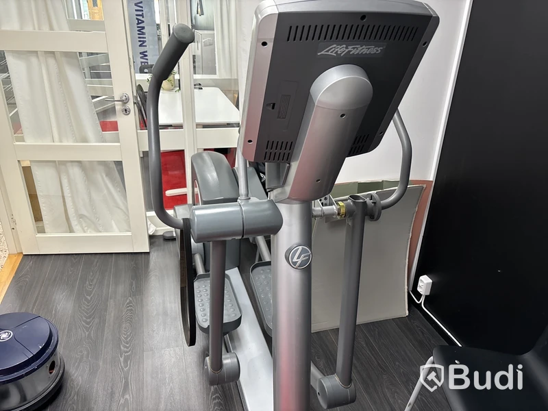 Crosstrainer LifeFitness 93x