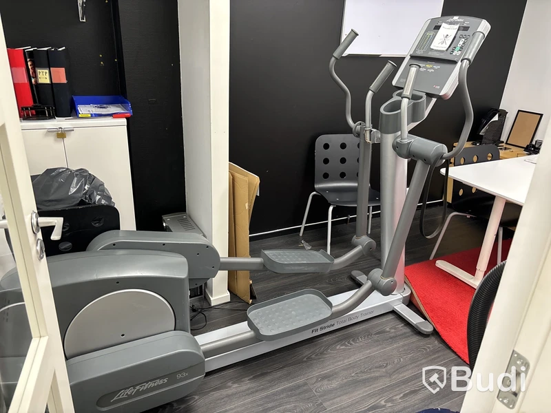 Crosstrainer LifeFitness 93x