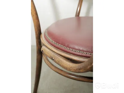 Set om 4 stycken stolar av märket Ton