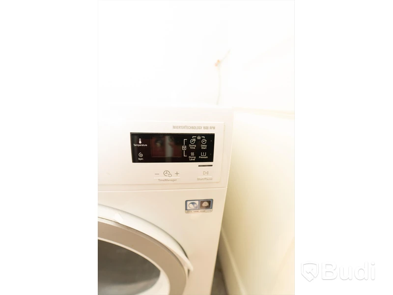 Kombinerad tvättmaskin och torktumlare Electrolux Invertertechnology 1600 RPM
