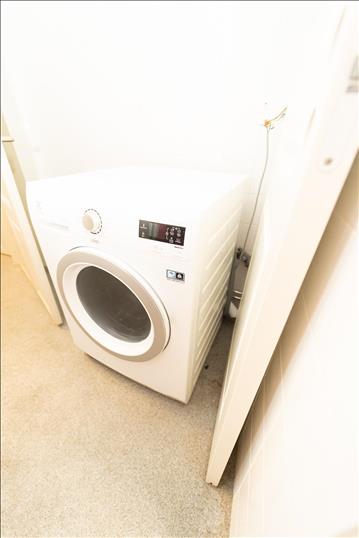 Kombinerad tvättmaskin och torktumlare Electrolux Invertertechnology 1600 RPM