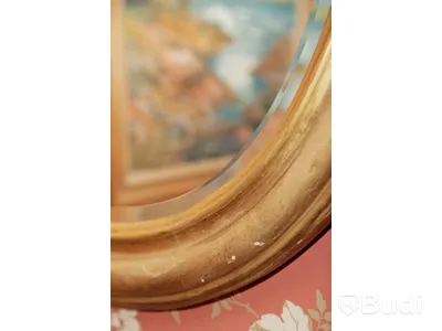 Oval spegel. Okänt märke