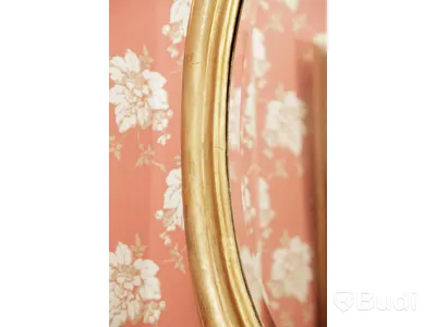 Oval spegel. Okänt märke