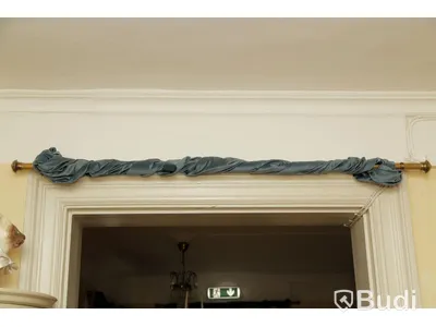 Set med 4 gardinpar för fönster samt 4 stycken för dörr i sammetsliknande tyg