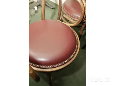 4 trästolar i skinn från Ton