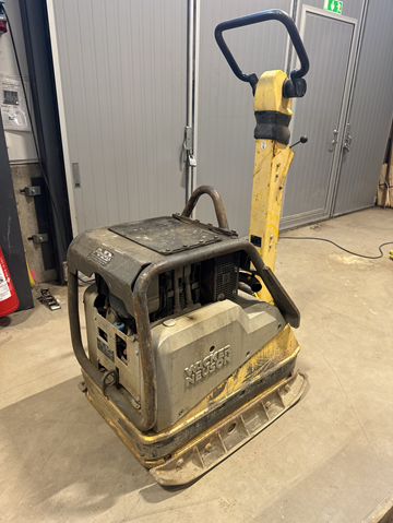 Padda Wacker Neuson vibroplate DPU 6555He 500 kg -2015