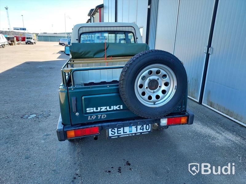 Suzuki Samurai pickup 1,9TD 4wd 2001 1792 mil nybesiktigad
