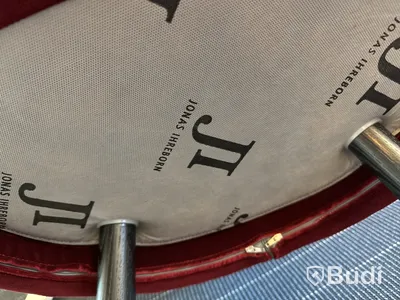 2 st. fåtöljer i sammet, Jonas Ihreborn