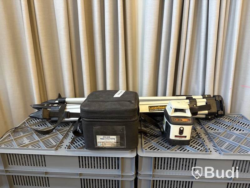 Krysslaser med stativ Laserliner Aquapro