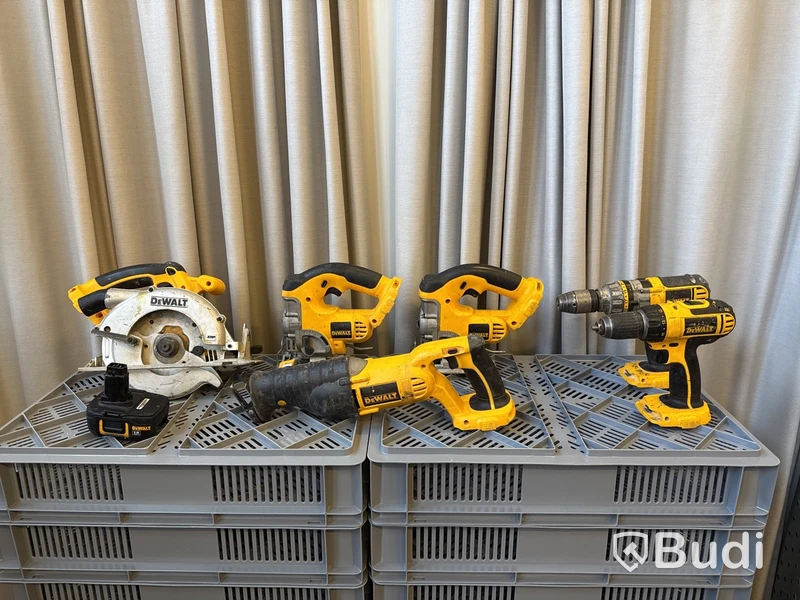 6 st batterimaskiner Dewalt