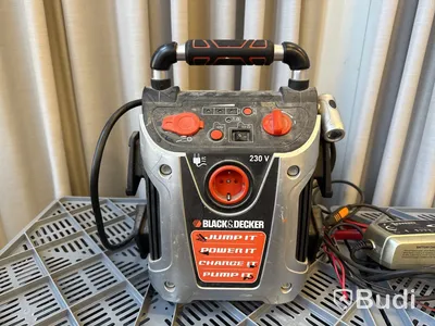 Batteribooster & laddare Ctek MXS 10 & Black&Decker