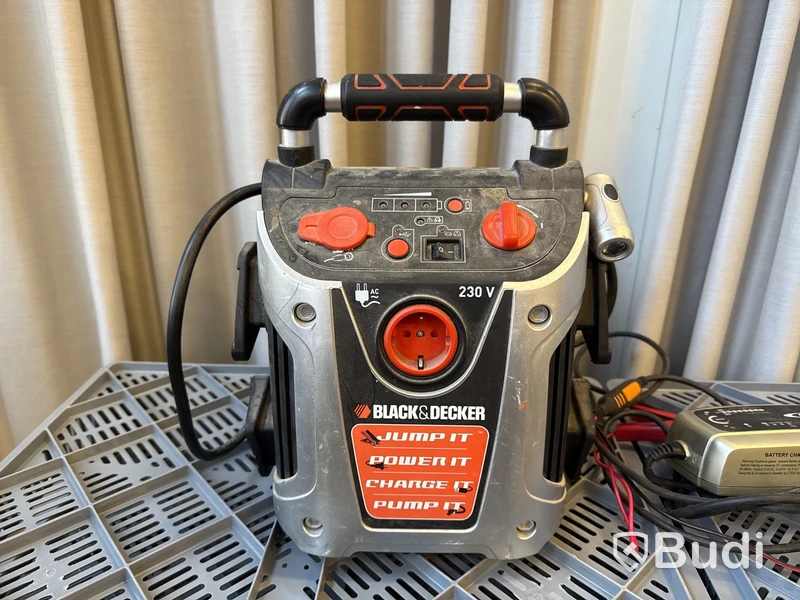 Batteribooster & laddare Ctek MXS 10 & Black&Decker