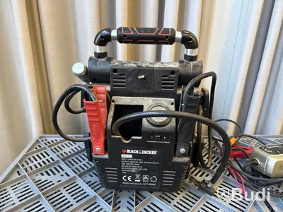 Batteribooster & laddare Ctek MXS 10 & Black&Decker