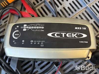 Batteribooster & laddare Ctek MXS 10 & Black&Decker
