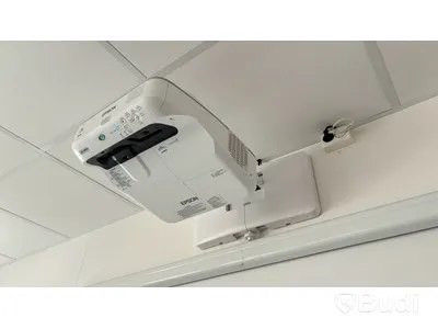 Interaktiv projektor Epson EB-685Wi