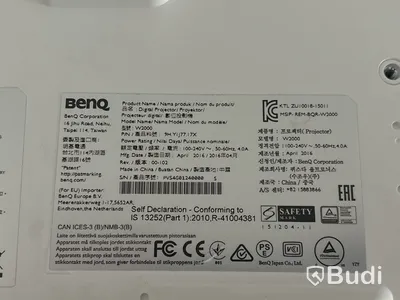 Projektor Benq W2000
