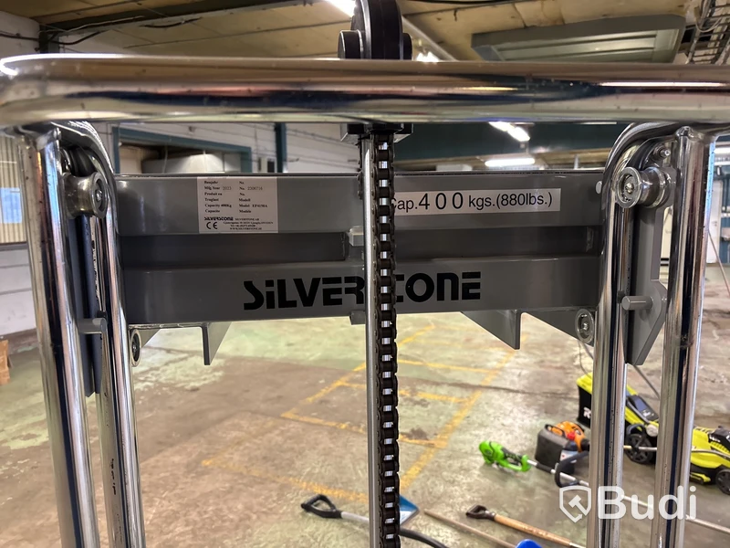 Materiallyft 400 kg och vagn