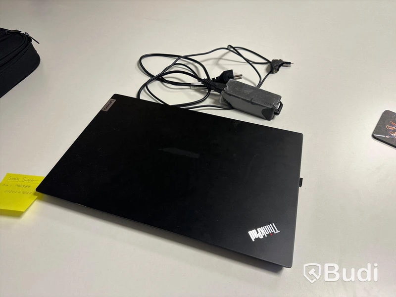 Dator Lenovo Thinkpad E15 core I5 11th gen 8 GB RAM