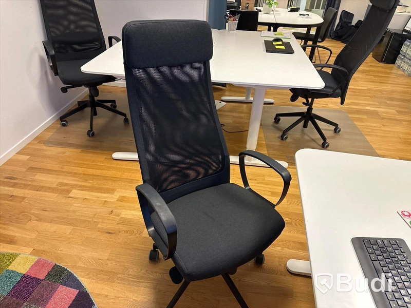 Kontorsstol IKEA Markus med armstöd