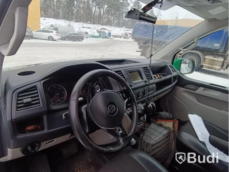 Skåpbil Volkswagen Transporter Combi T30 2.0 TDI | DSG Sequential | 150hk | 2016 | Repobjekt  - EXPORT