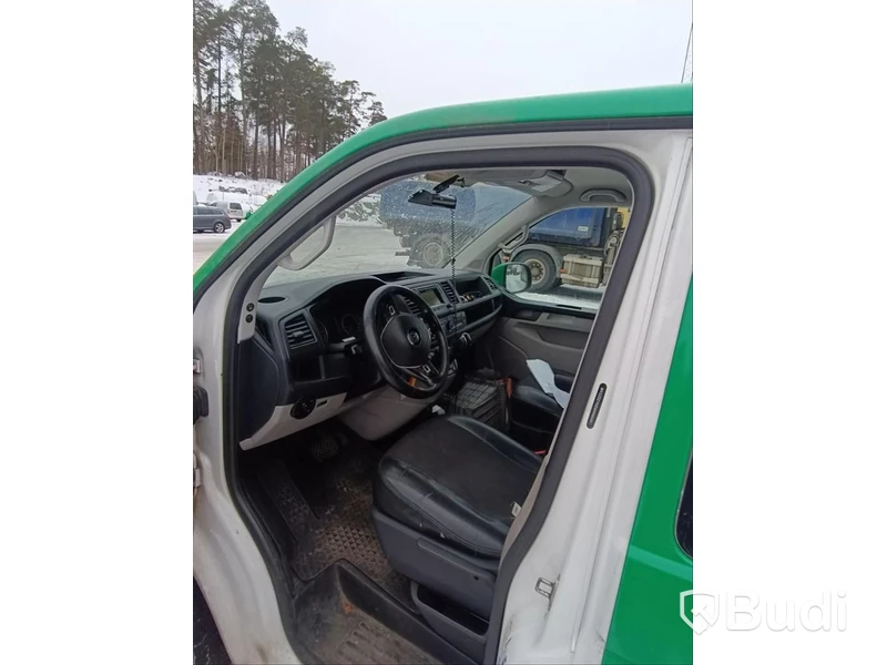 Skåpbil Volkswagen Transporter Combi T30 2.0 TDI | DSG Sequential | 150hk | 2016 | Repobjekt  - EXPORT