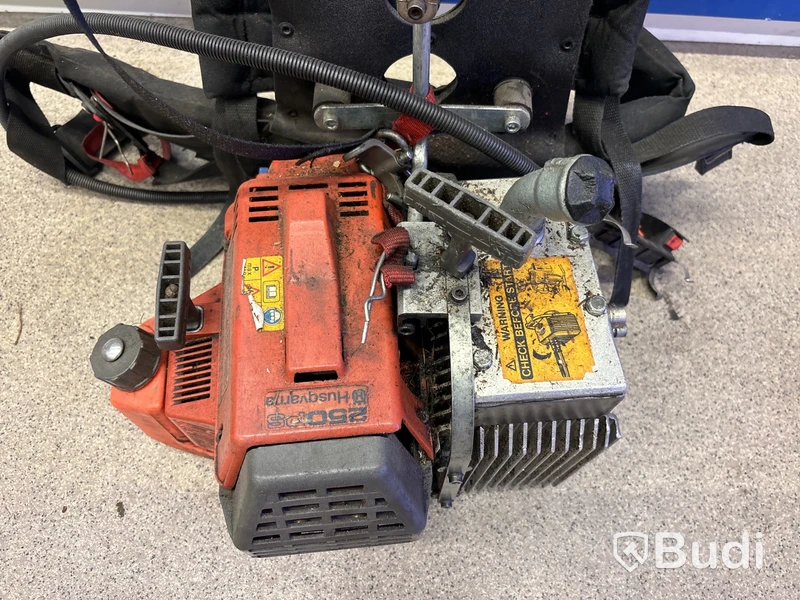 Hydraulisk stamkvistare Husqvarna 250 PS