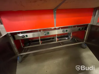 Buffevagn/serveringsvagn med värme