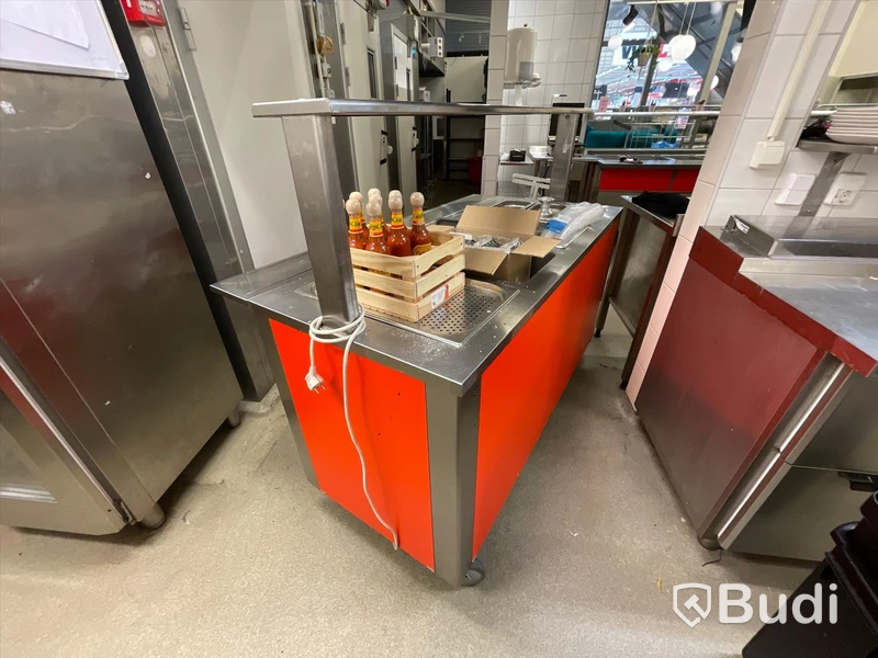 Buffevagn/serveringsvagn med värme