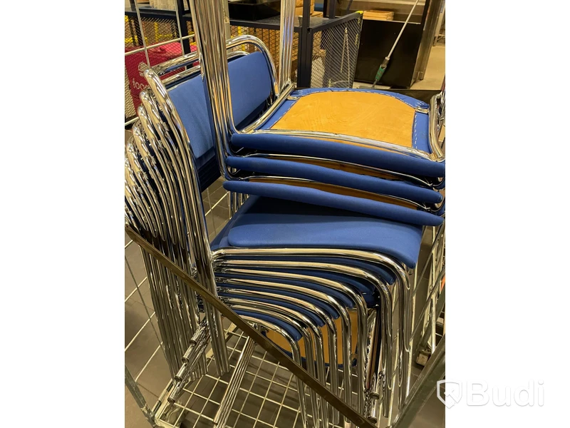 Blåa stolar med metallram (15st)