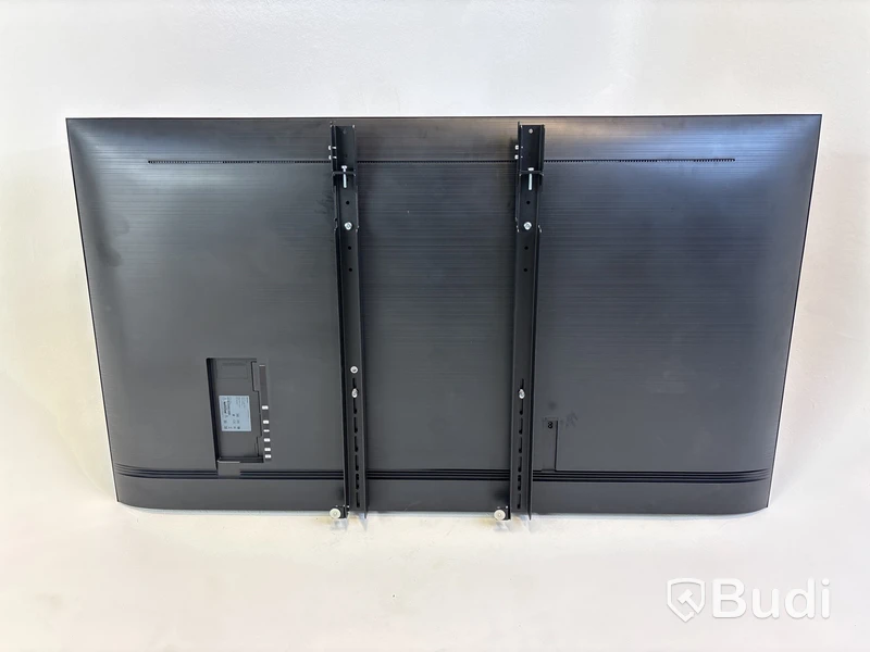 TV Samsung QE75 inkl. väggfäste