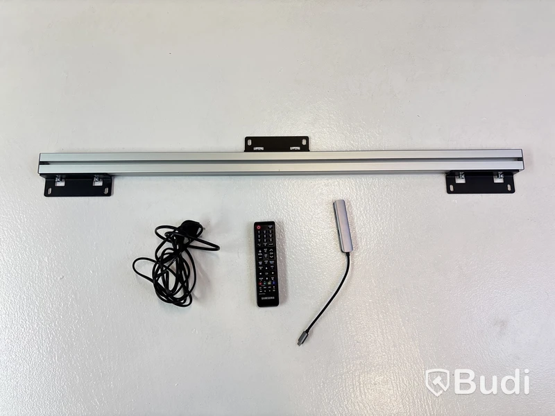 TV Samsung QE75 inkl. väggfäste