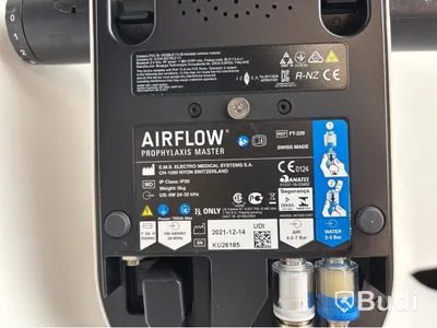 Dentalutrustning AIRFLOW Prophylaxis Master och AIRFLOW Station