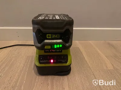 Laddare & batteri Ryobi 5.0 Ah