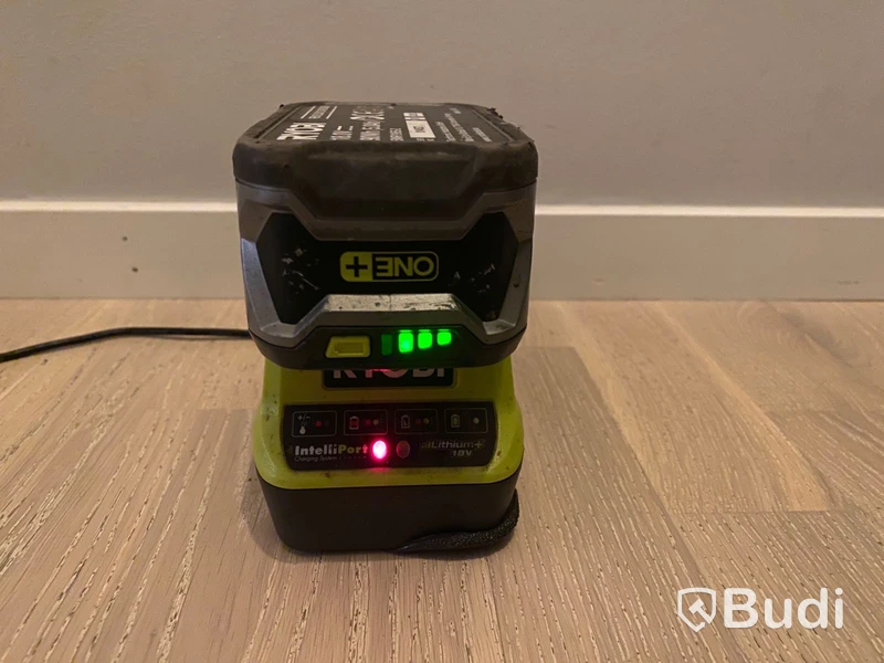Laddare & batteri Ryobi 5.0 Ah