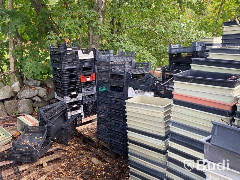 Parti plastlådor & plastbackar
