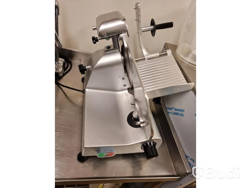 Skärmaskin Meat Slicer EM250/L i nyskick -2019