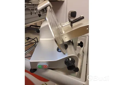 Skärmaskin Meat Slicer EM250/L i nyskick -2019