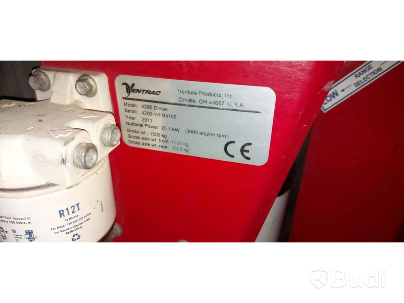 Redskapsbärare Ventrac 4200, 4-WD, -2011 med klippaggregat