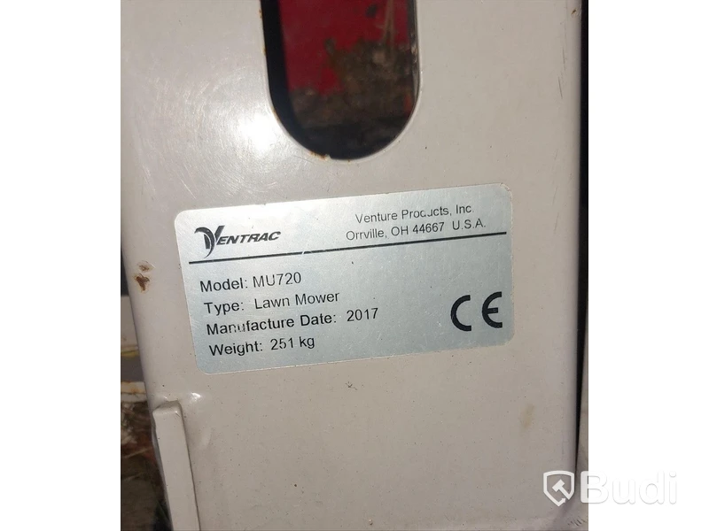 Redskapsbärare Ventrac 4200, 4-WD, -2011 med klippaggregat