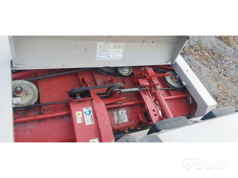 Redskapsbärare Ventrac 4200, 4-WD, -2011 med klippaggregat